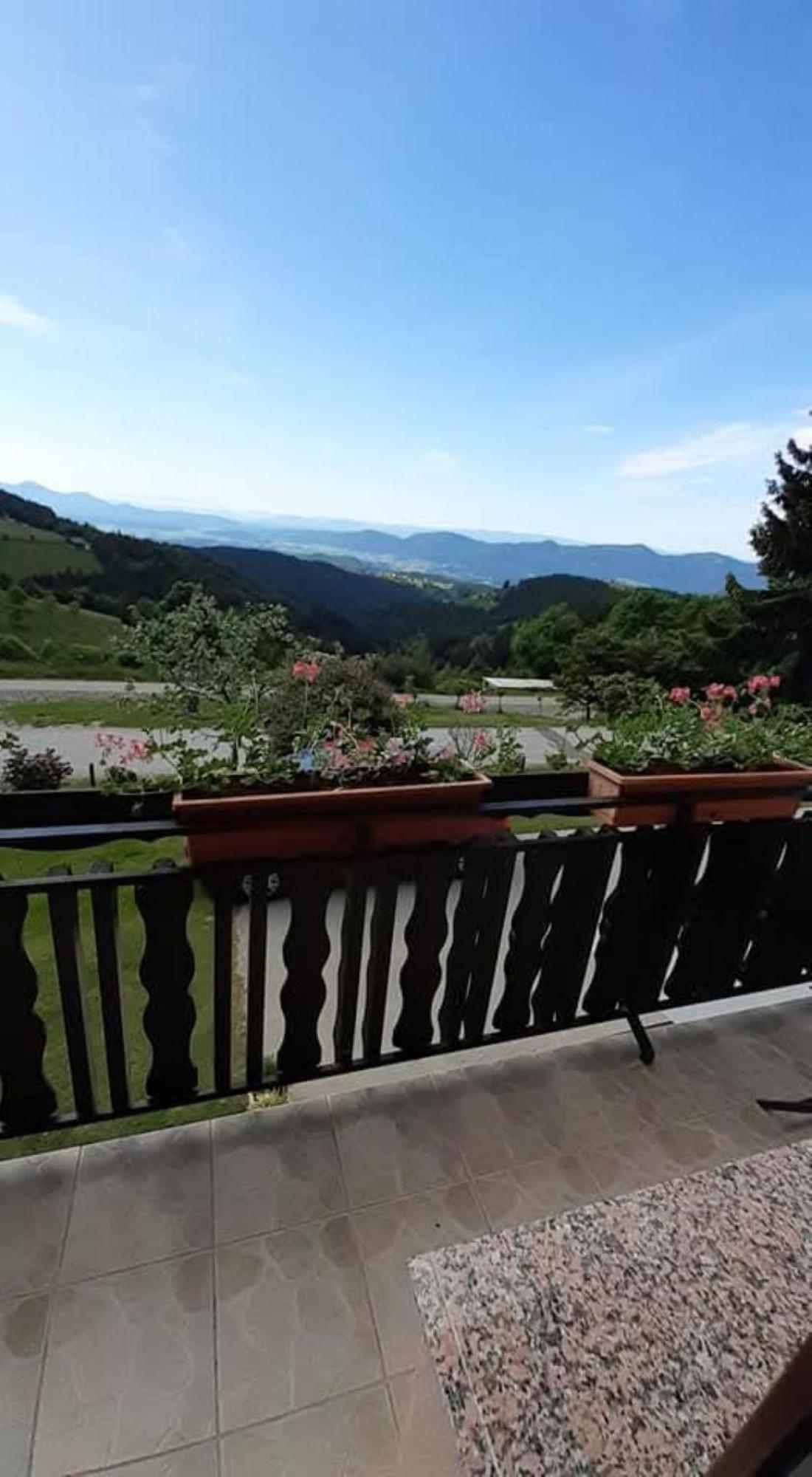 Apartment Panorama Zrece Bagian luar foto