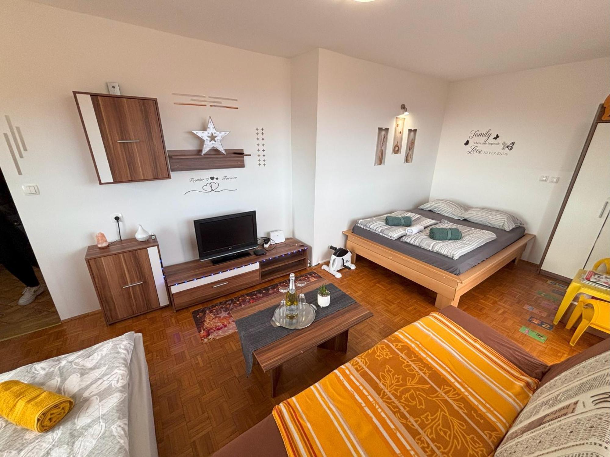 Apartment Panorama Zrece Bagian luar foto