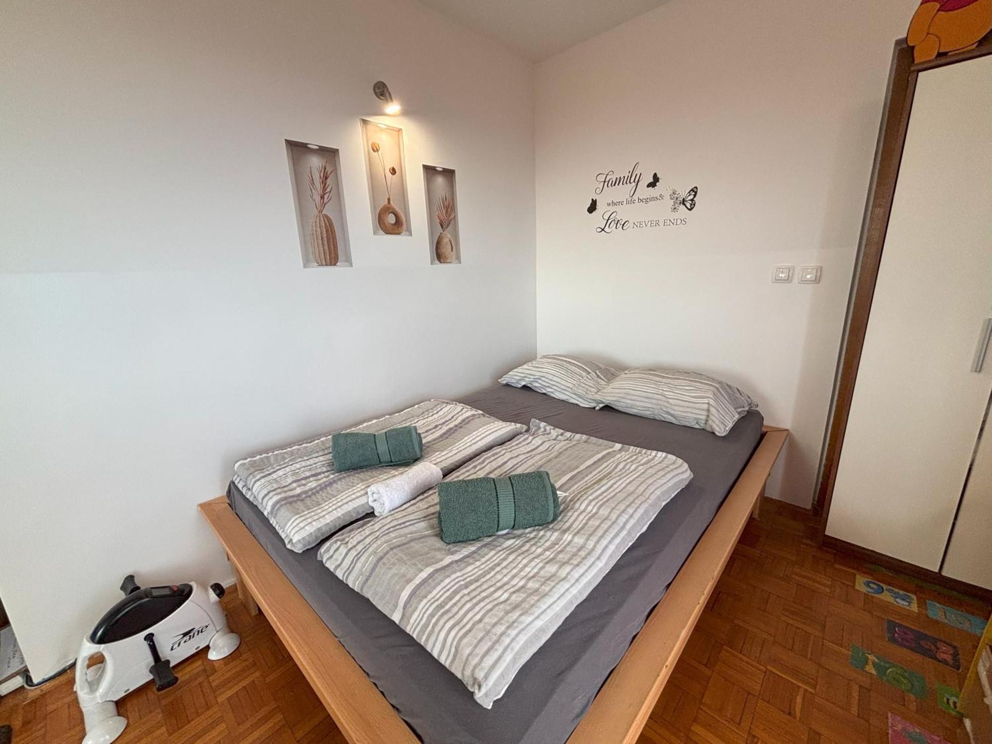 Apartment Panorama Zrece Bagian luar foto